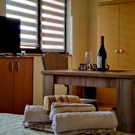 Kutak Nesic Apartment *